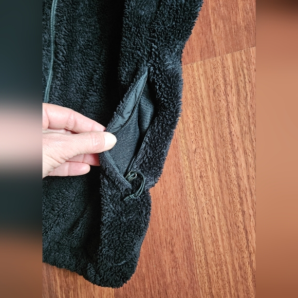 THE NORTH FACE Osito Jacket Full Zip Front Zip-up Pockets, Black- Small LIKE NEW - Picture 10 of 14